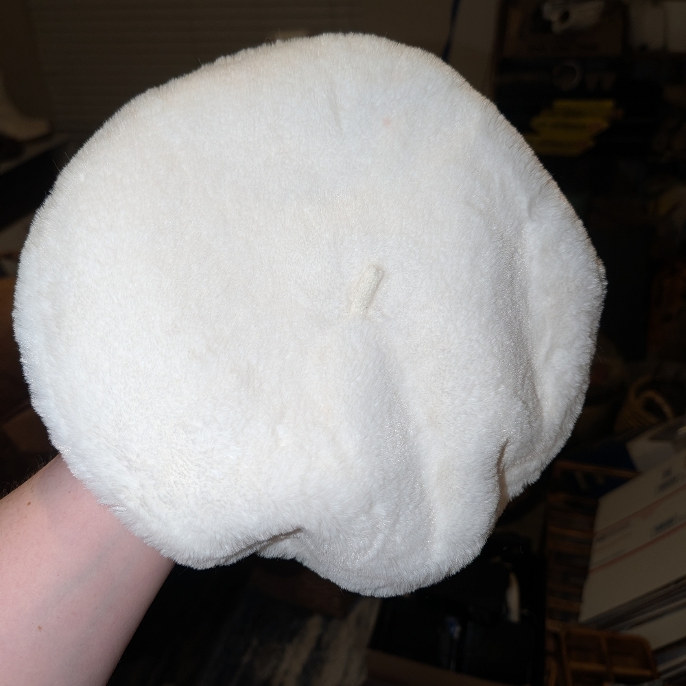 Girls Gymboree Cozy White Plush Hat 10-12